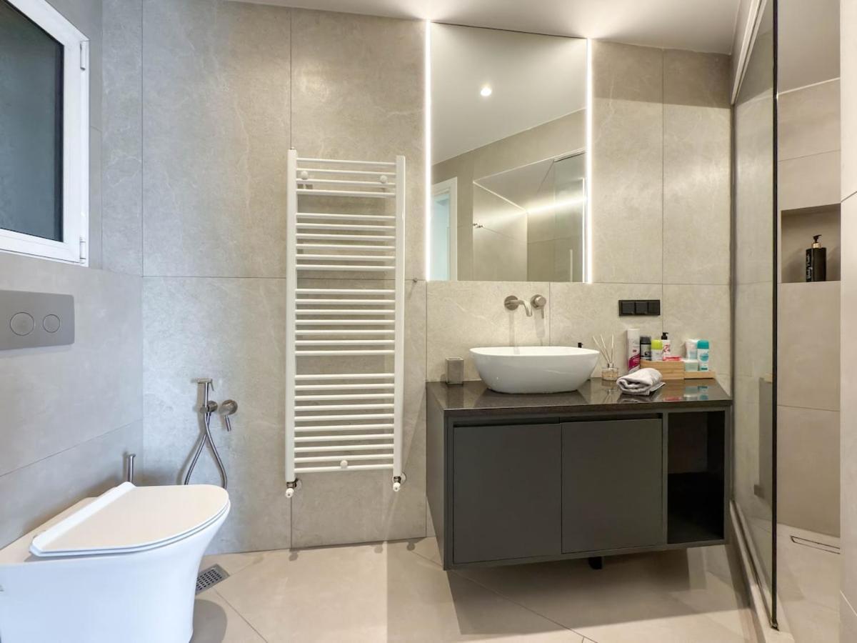 شقة Luxury Sea View Retreat سالونيك المظهر الخارجي الصورة