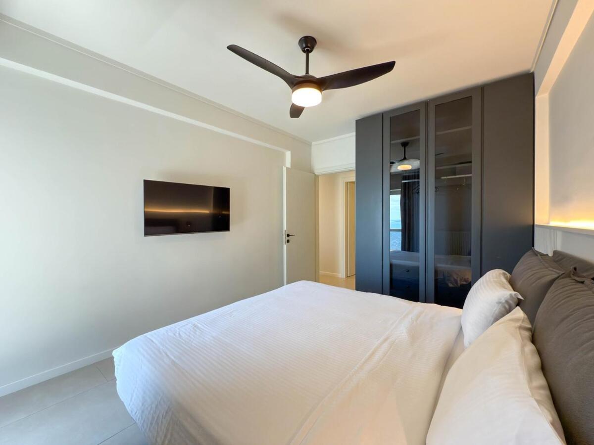 شقة Luxury Sea View Retreat سالونيك المظهر الخارجي الصورة
