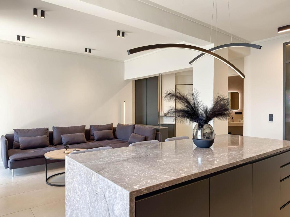شقة Luxury Sea View Retreat سالونيك المظهر الخارجي الصورة