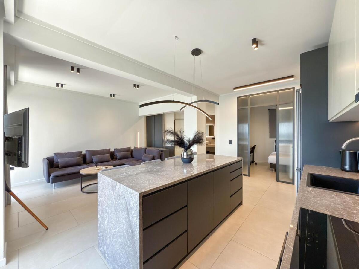 شقة Luxury Sea View Retreat سالونيك المظهر الخارجي الصورة