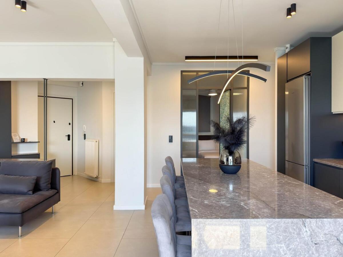 شقة Luxury Sea View Retreat سالونيك المظهر الخارجي الصورة