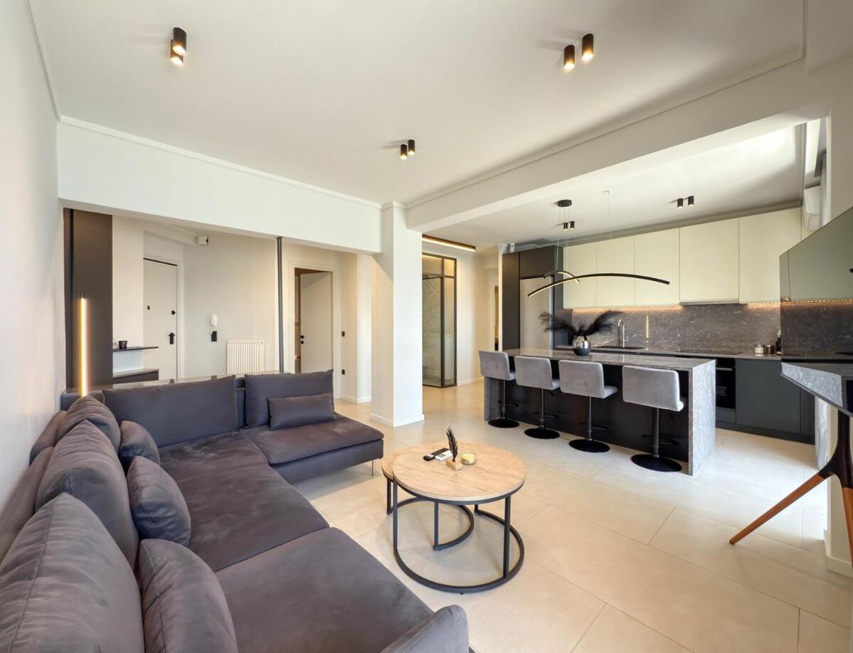 شقة Luxury Sea View Retreat سالونيك المظهر الخارجي الصورة